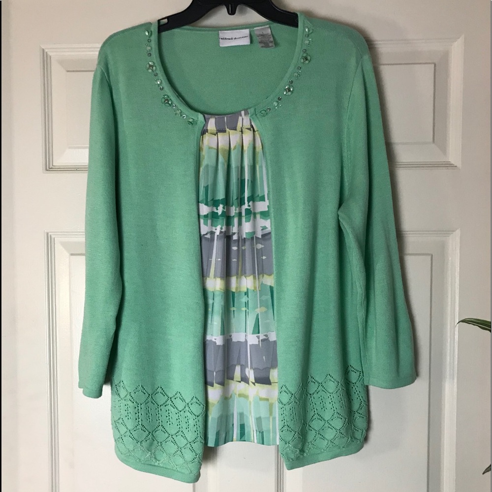 On trend Mint sweater sz L (14)